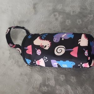 Milk bottle insulated carrier sleeve pouch